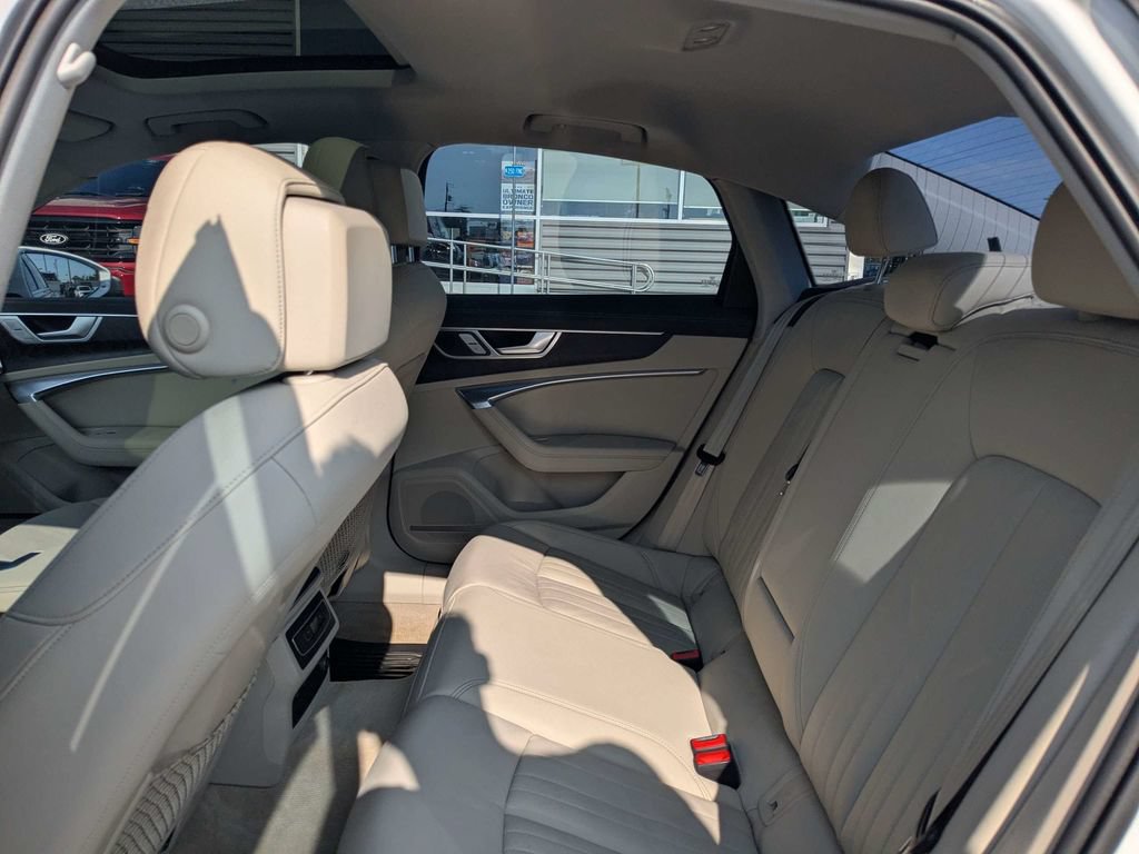 Used 2019 Audi A6 2.0T Premium Plus w/ Premium Plus Package AWD/4WD image 11