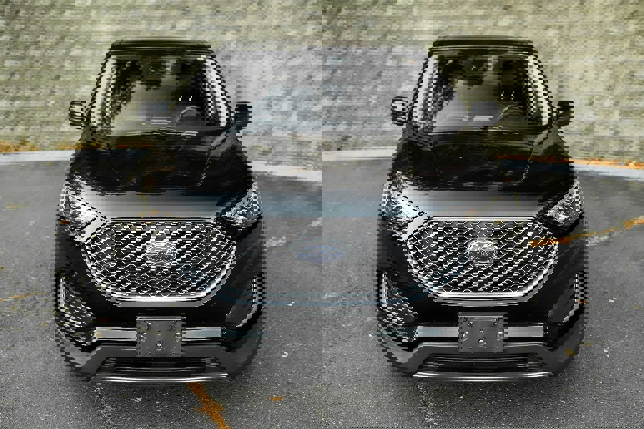 Used 2023 Ford Edge SEL image 3