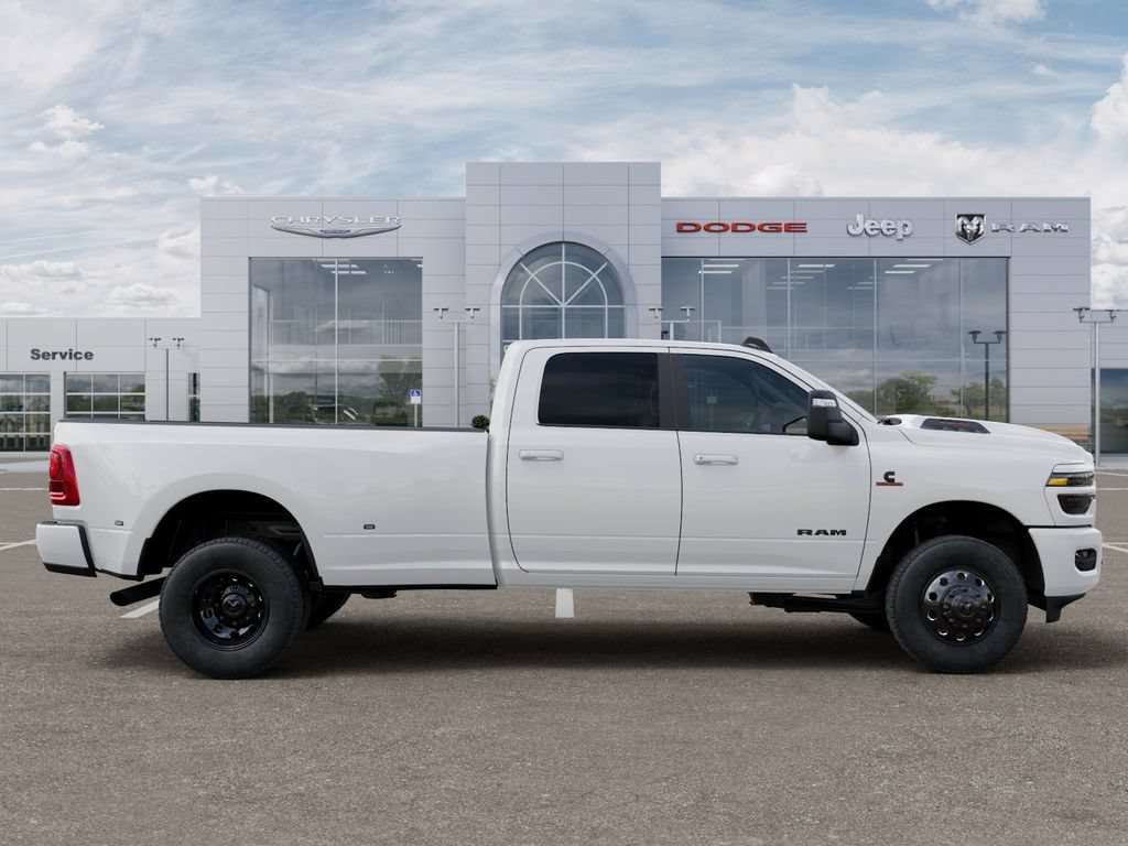 New 2026 RAM 3500 Laramie w/ Night Edition AWD/4WD image 22