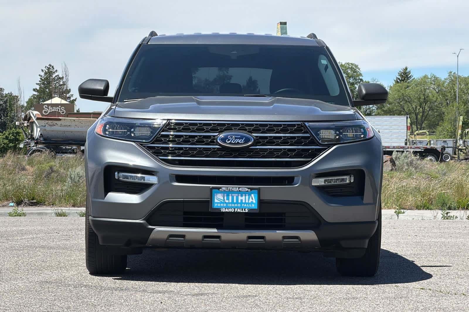 Certified 2023 Ford Explorer XLT w/ Equipment Group 202A AWD/4WD image 10