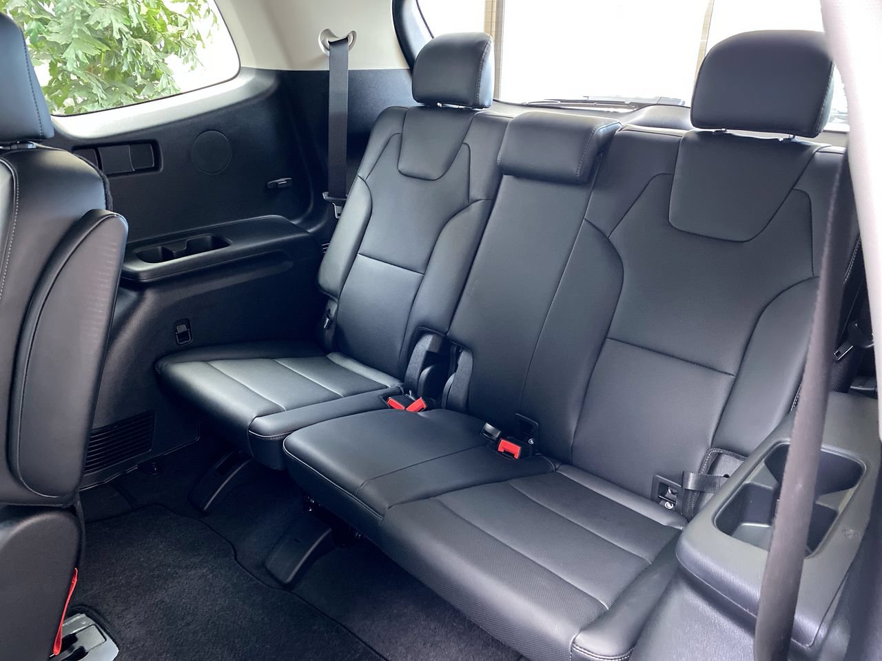 Certified 2025 Kia Telluride S FWD image 36