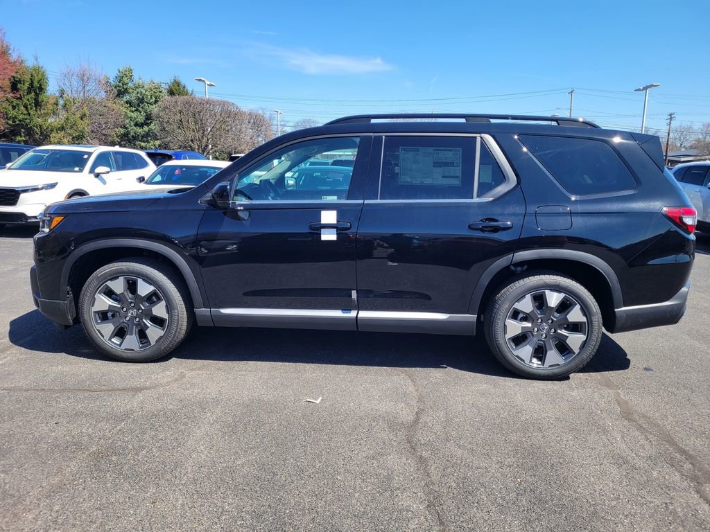 New 2026 Honda Pilot Touring image 9