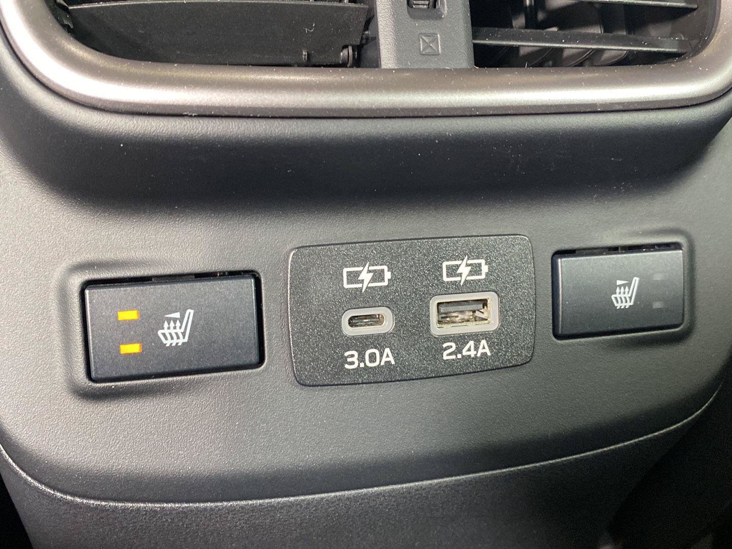 Used 2024 Subaru Legacy Limited AWD/4WD image 29