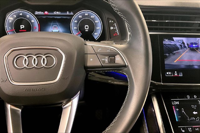 Used 2025 Audi Q8 Premium Plus AWD/4WD image 19