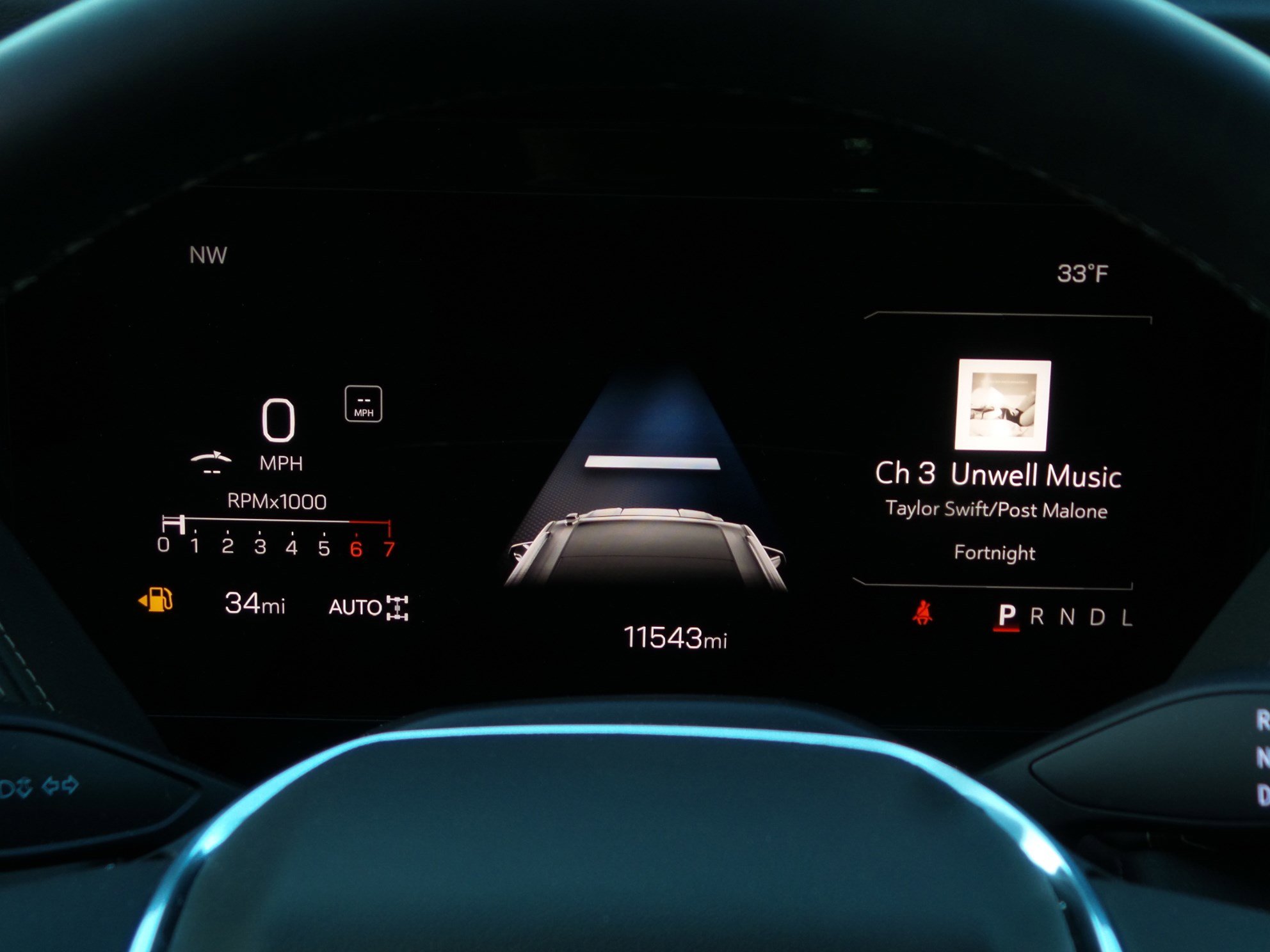 Used 2025 GMC Yukon Elevation image 31