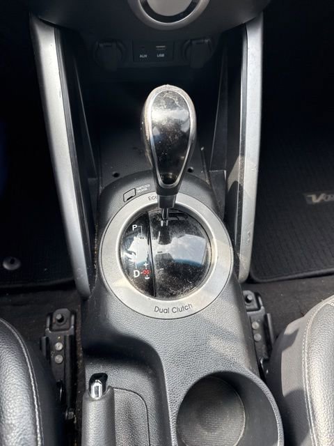 Used 2016 Hyundai Veloster w/ Option Group 02 FWD image 8