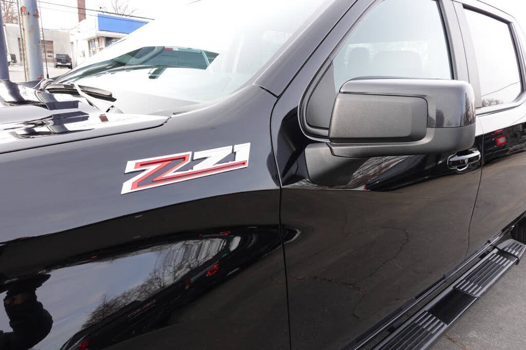 Used 2024 Chevrolet Silverado 1500 RST AWD/4WD image 8