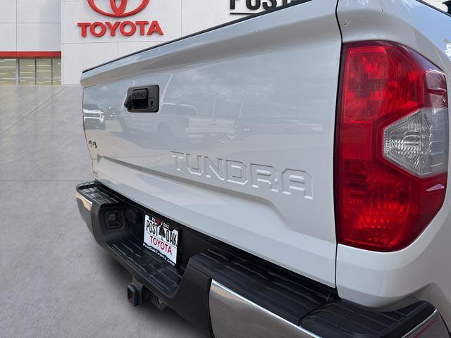 Used 2016 Toyota Tundra SR5 w/ SR5 Upgrade Package AWD/4WD image 12