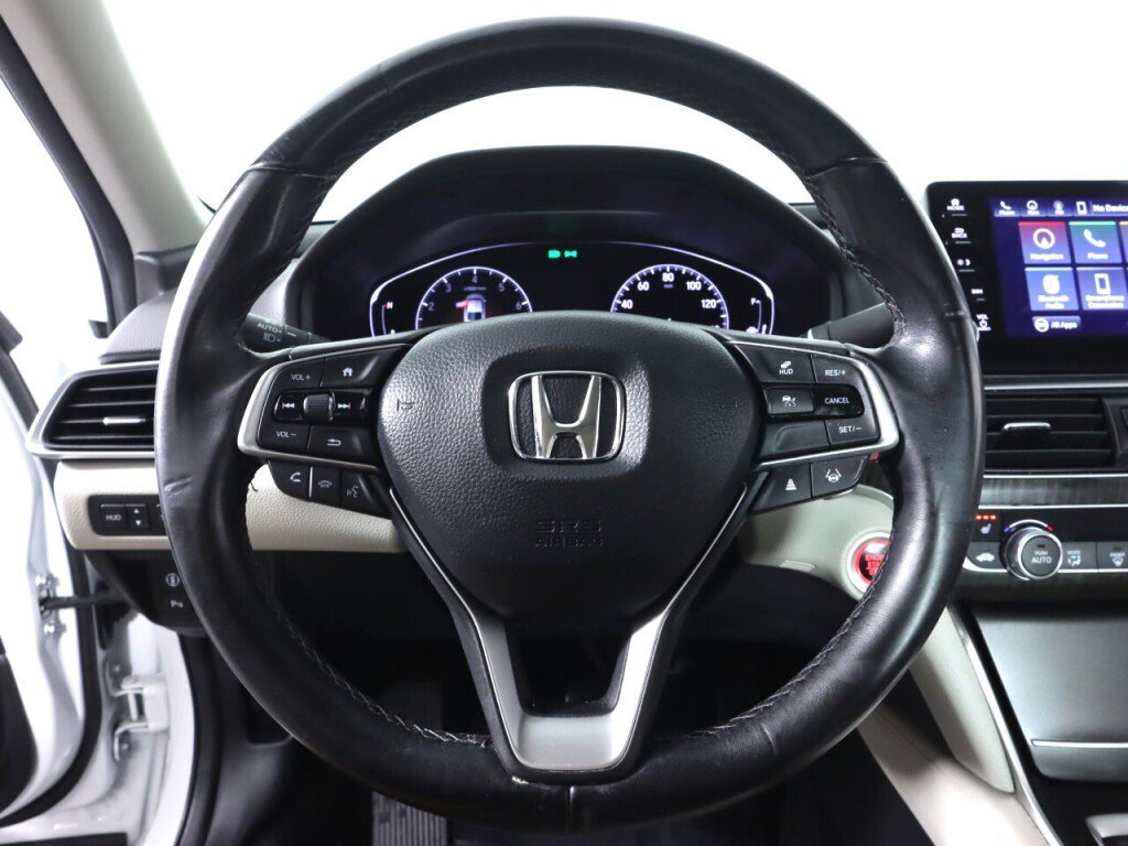 Used 2021 Honda Accord Touring image 12