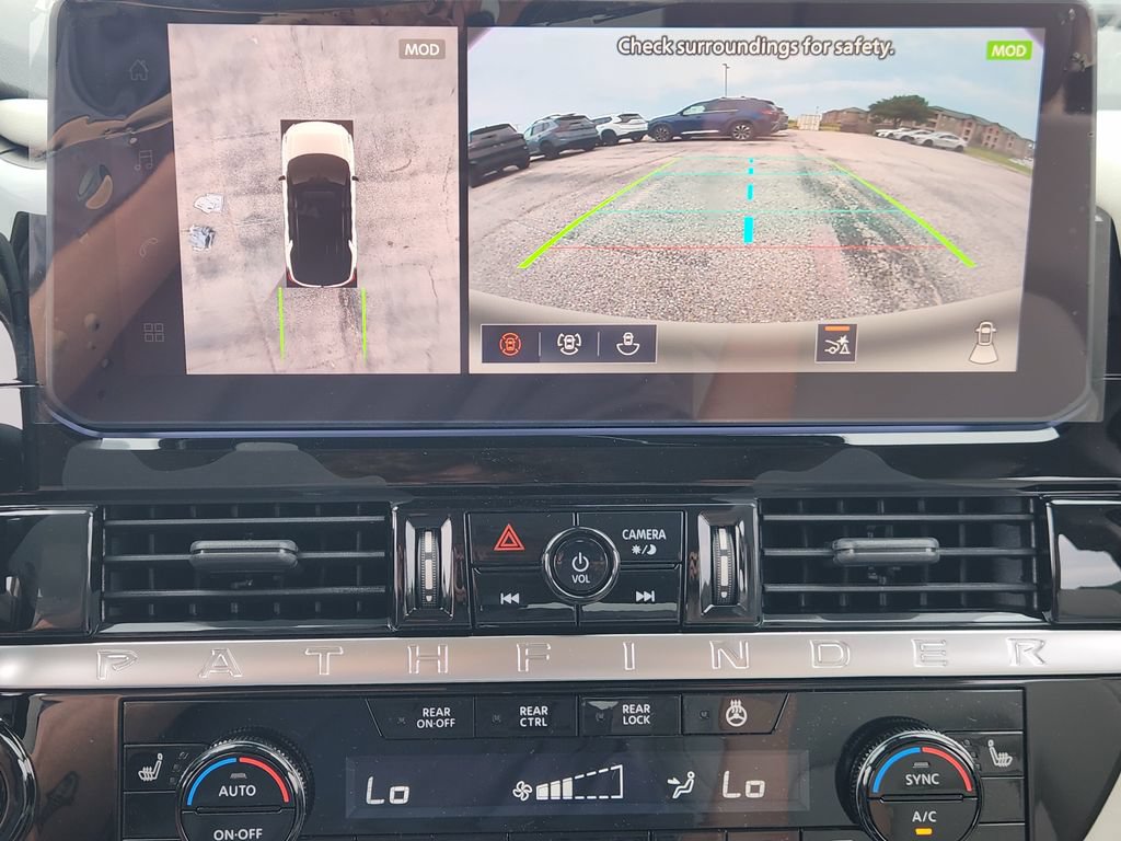 New 2026 Nissan Pathfinder SL w/ SL Premium Package FWD image 13