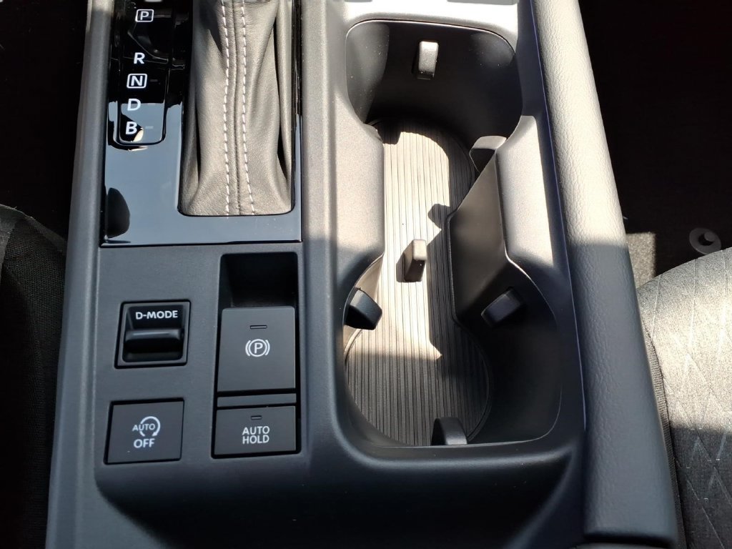 New 2026 Nissan Sentra SV w/ SV Convenience Package FWD image 21