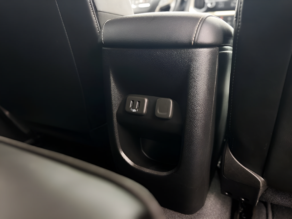 Used 2020 GMC Canyon Denali RWD image 23
