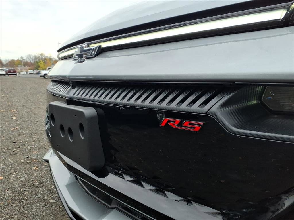 Used 2025 Chevrolet Equinox EV RS image 24