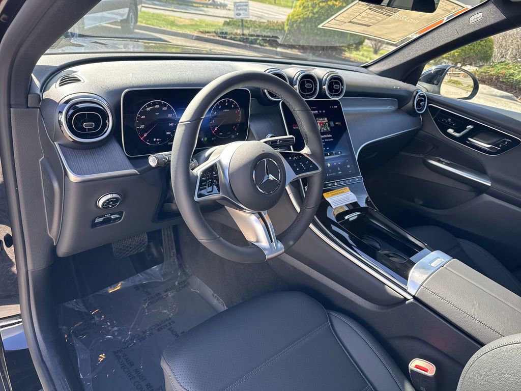 New 2025 Mercedes-Benz GLC 300 4MATIC image 13