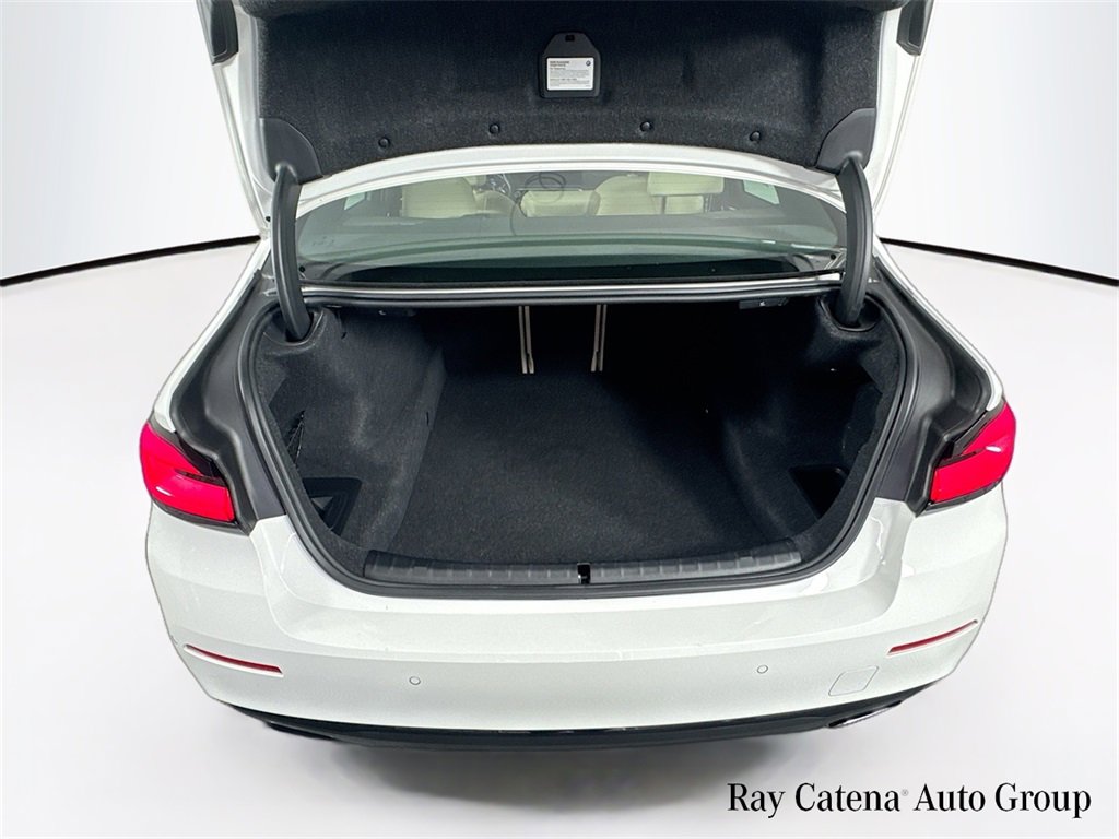 Certified 2023 BMW 540i xDrive w/ Premium Package image 28