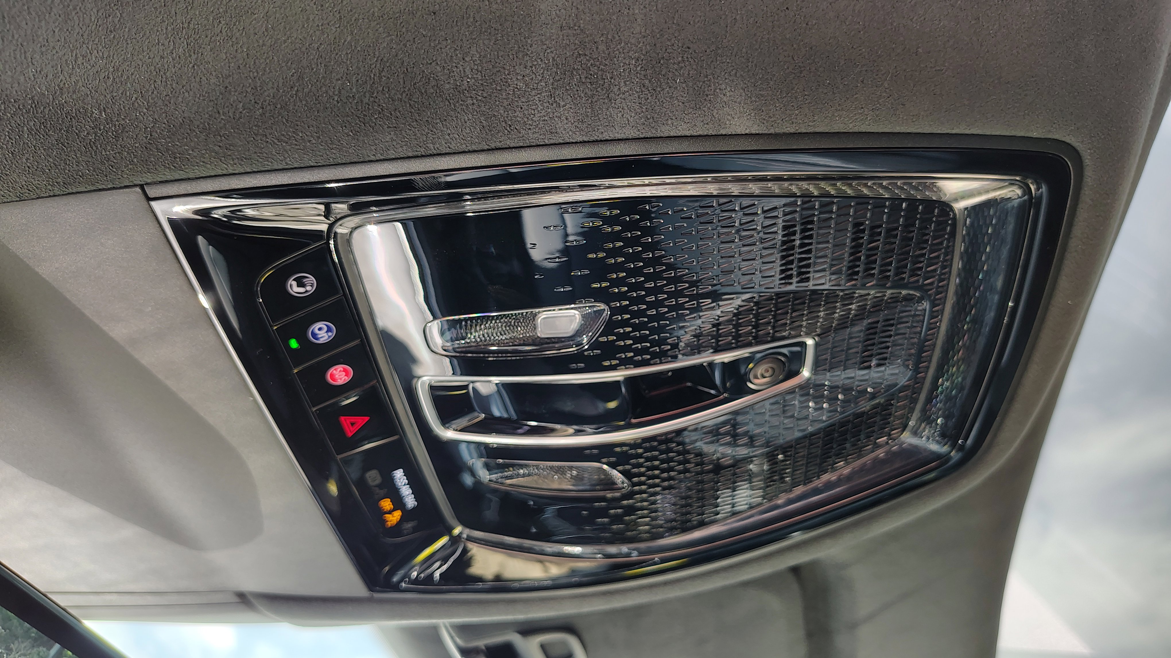 New 2025 Cadillac Escalade IQ Luxury 2 image 31