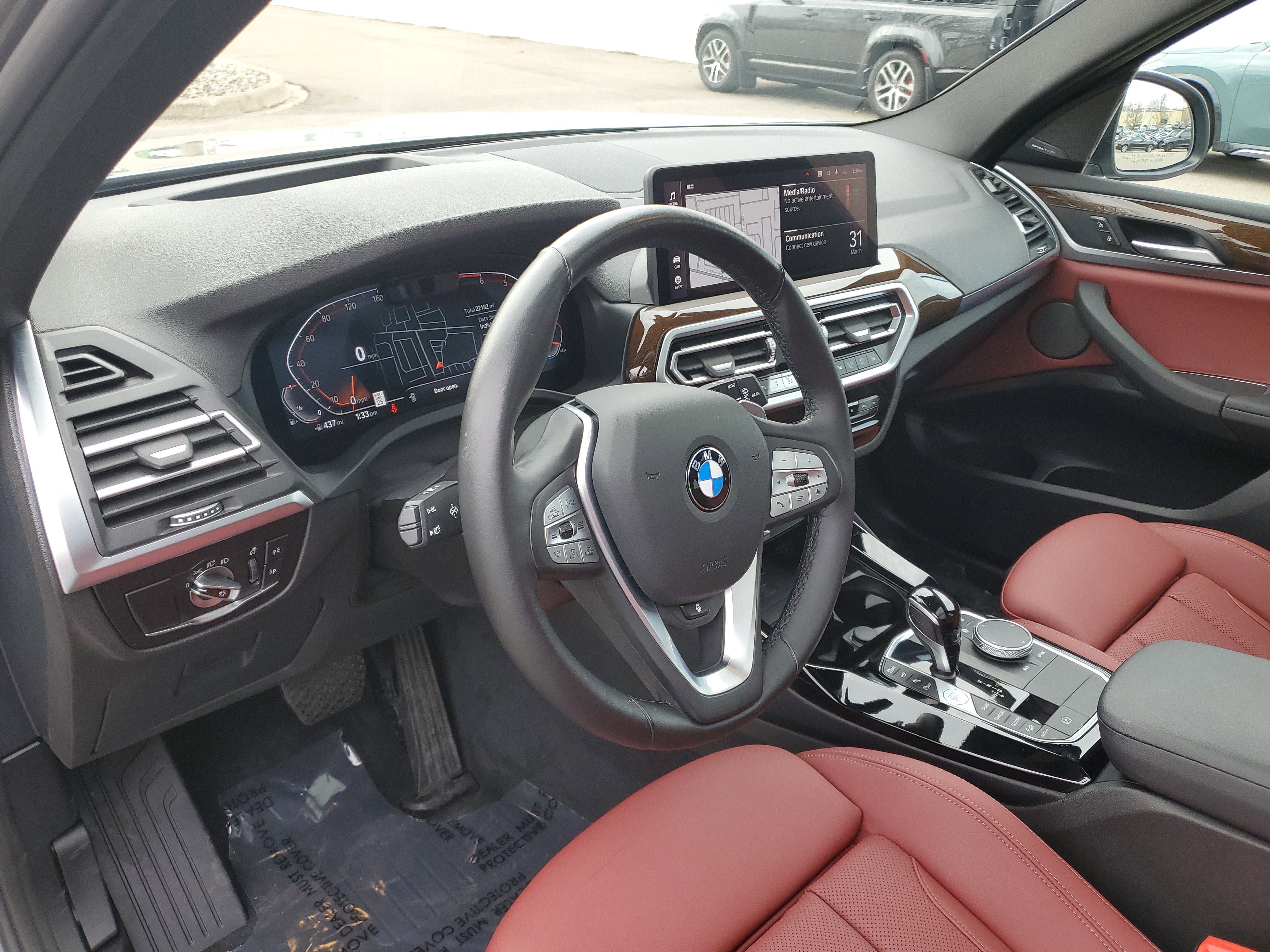 Certified 2024 BMW X3 xDrive30i w/ Premium Package image 10