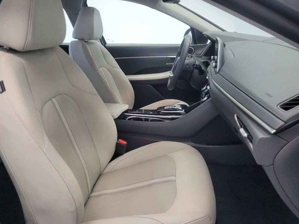 Used 2022 Hyundai Sonata SEL image 19