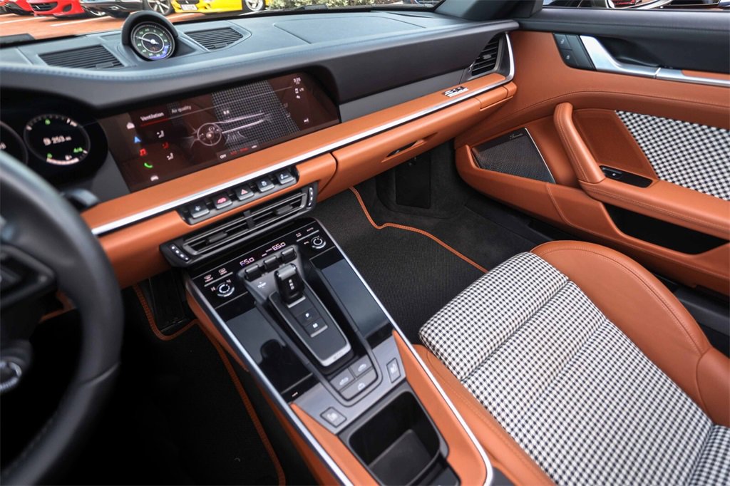Used 2024 Porsche 911 Turbo S image 27