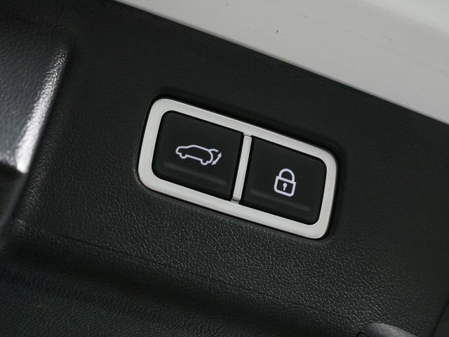 Used 2023 Kia Sorento SX Prestige w/ Panoramic Sunroof Package image 32