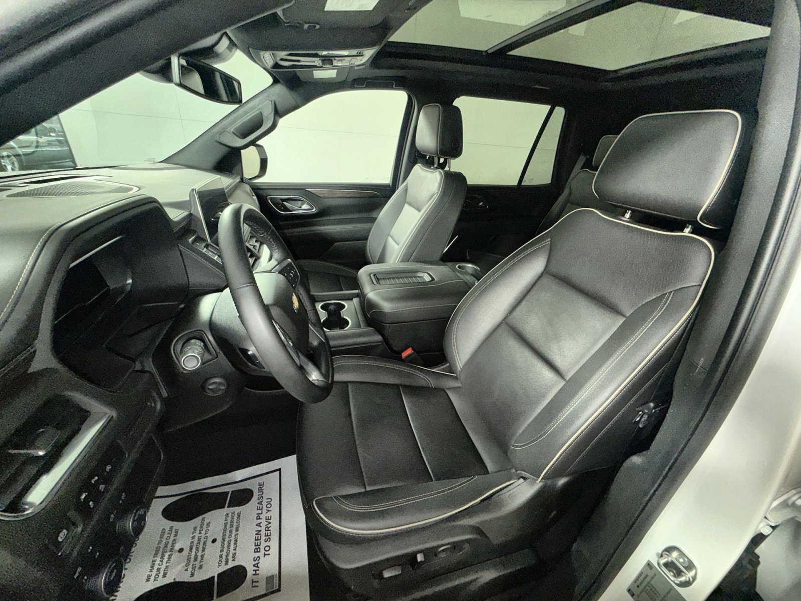 Used 2023 Chevrolet Tahoe Premier image 13