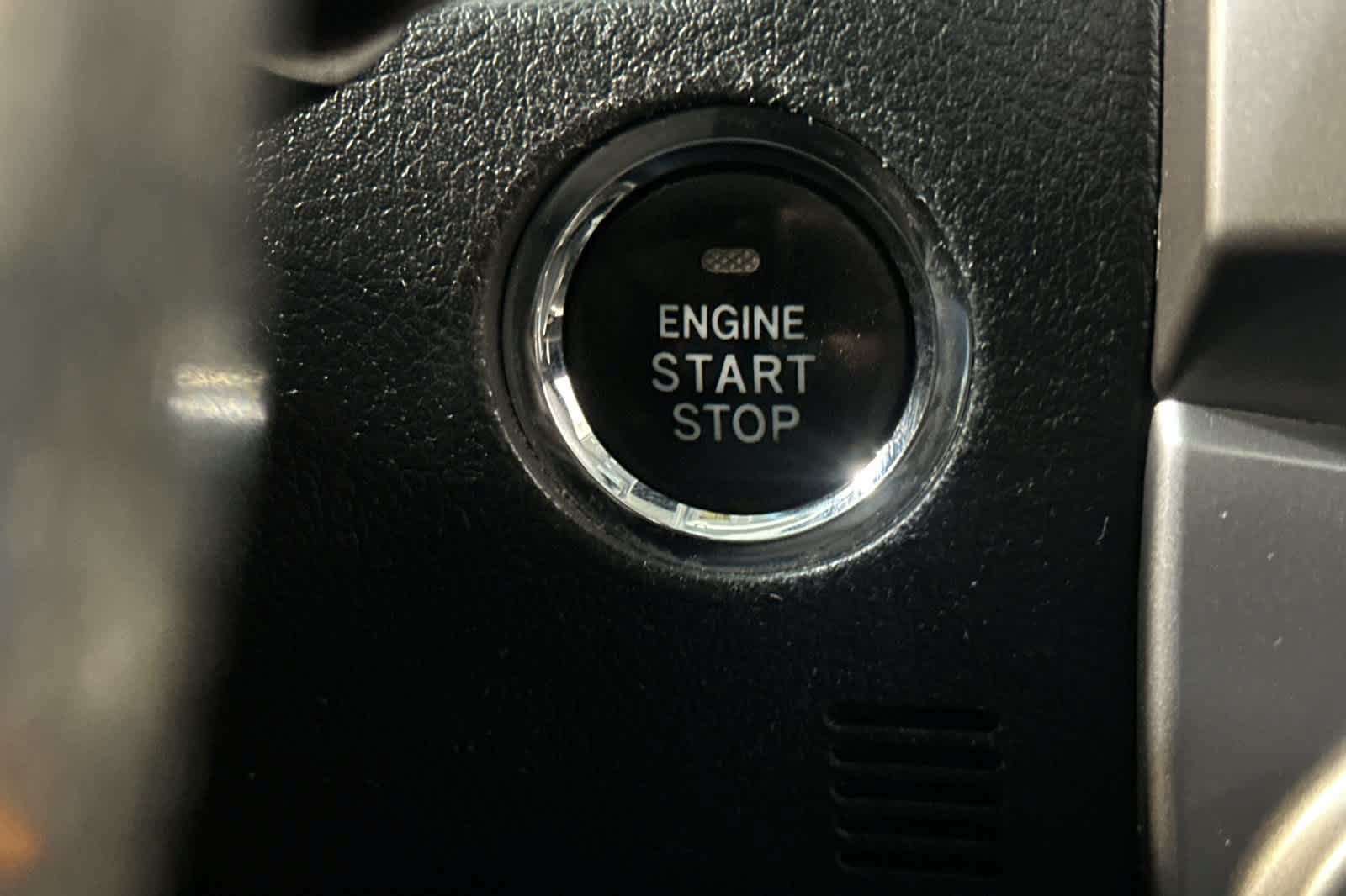 Used 2014 Toyota 4Runner Limited AWD/4WD image 24