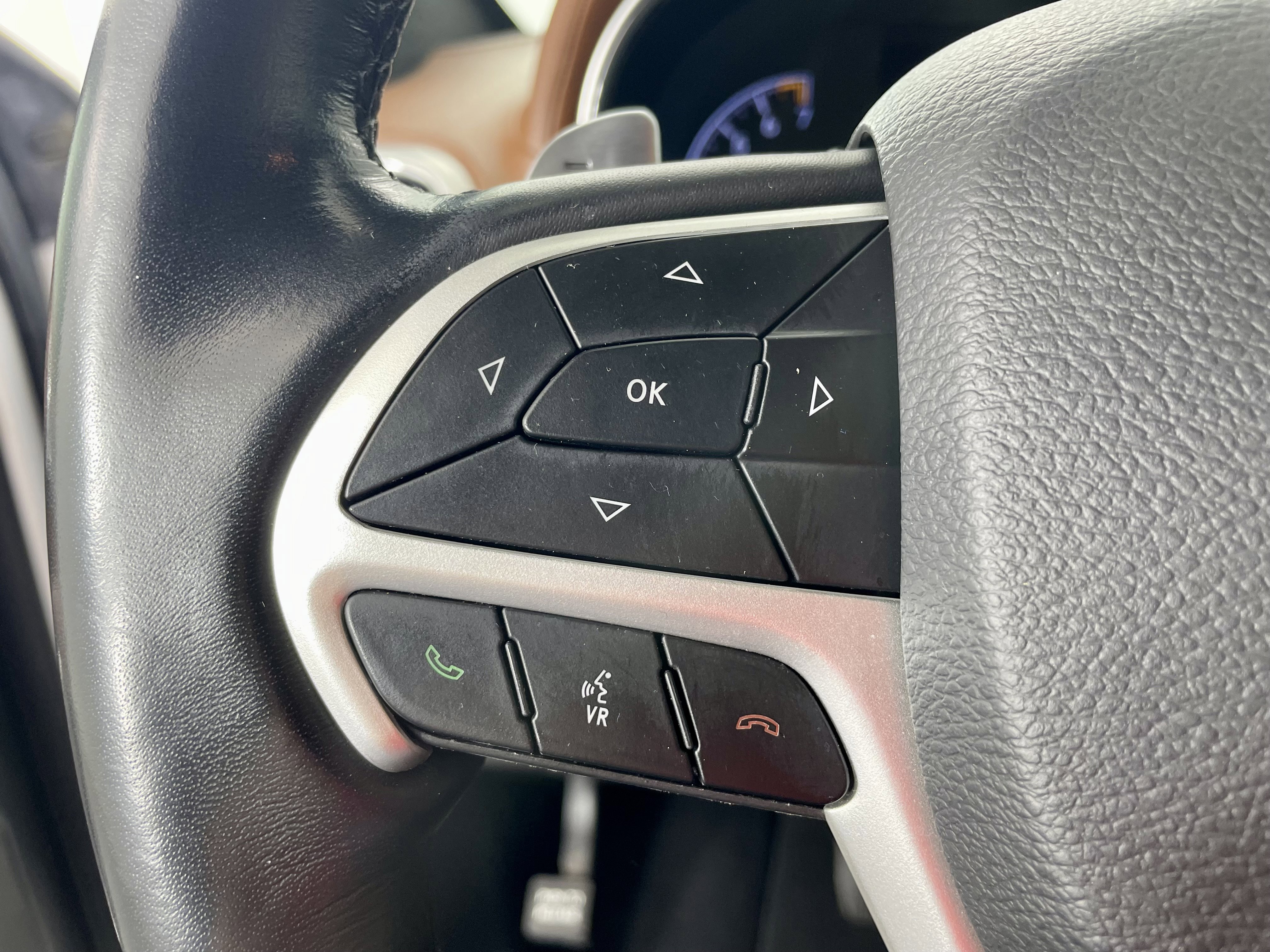 Certified 2021 Jeep Grand Cherokee Summit w/ Platinum Series Group image 19