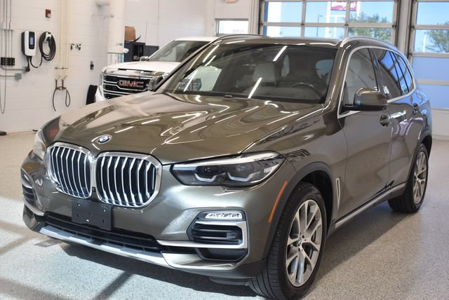 Used 2021 BMW X5 xDrive40i w/ Premium Package AWD/4WD image 9