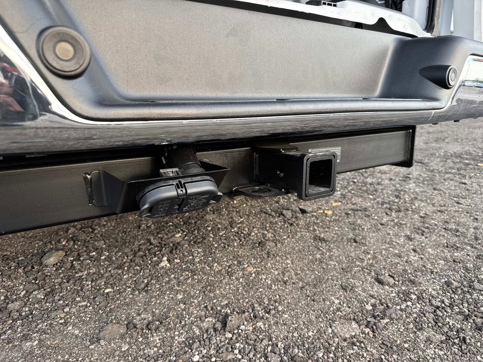 New 2026 GMC Savana 2500 w/ Driver Convenience Package image 11