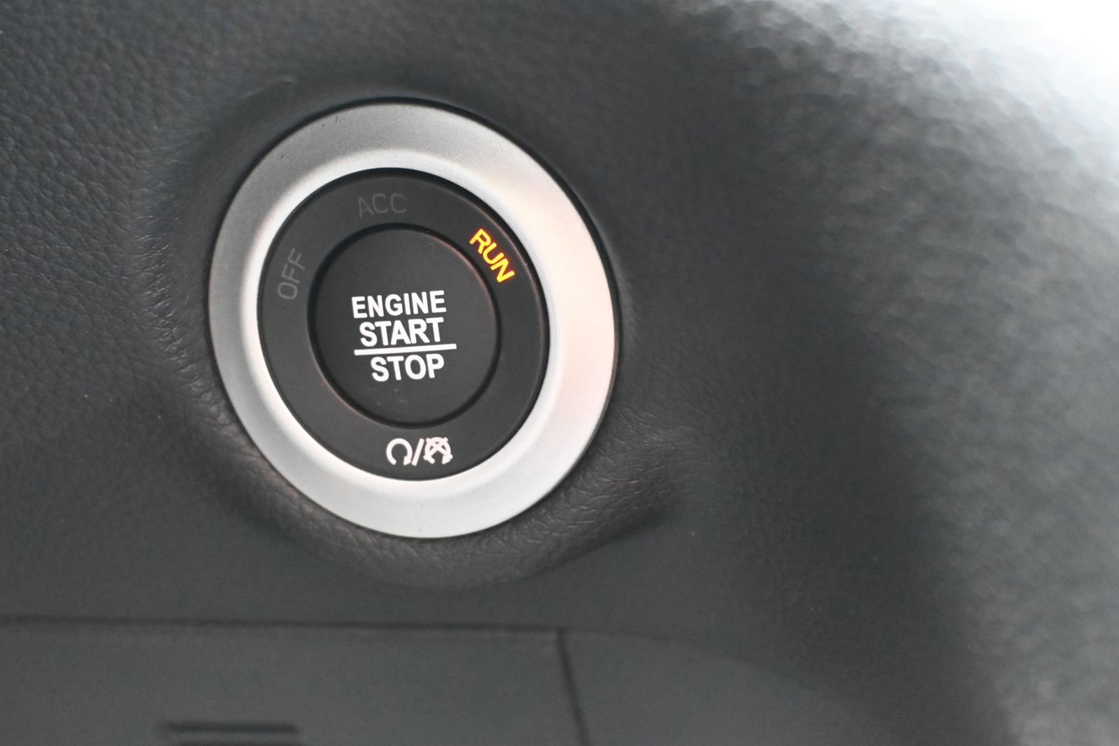 New 2026 Chrysler Pacifica Select image 16