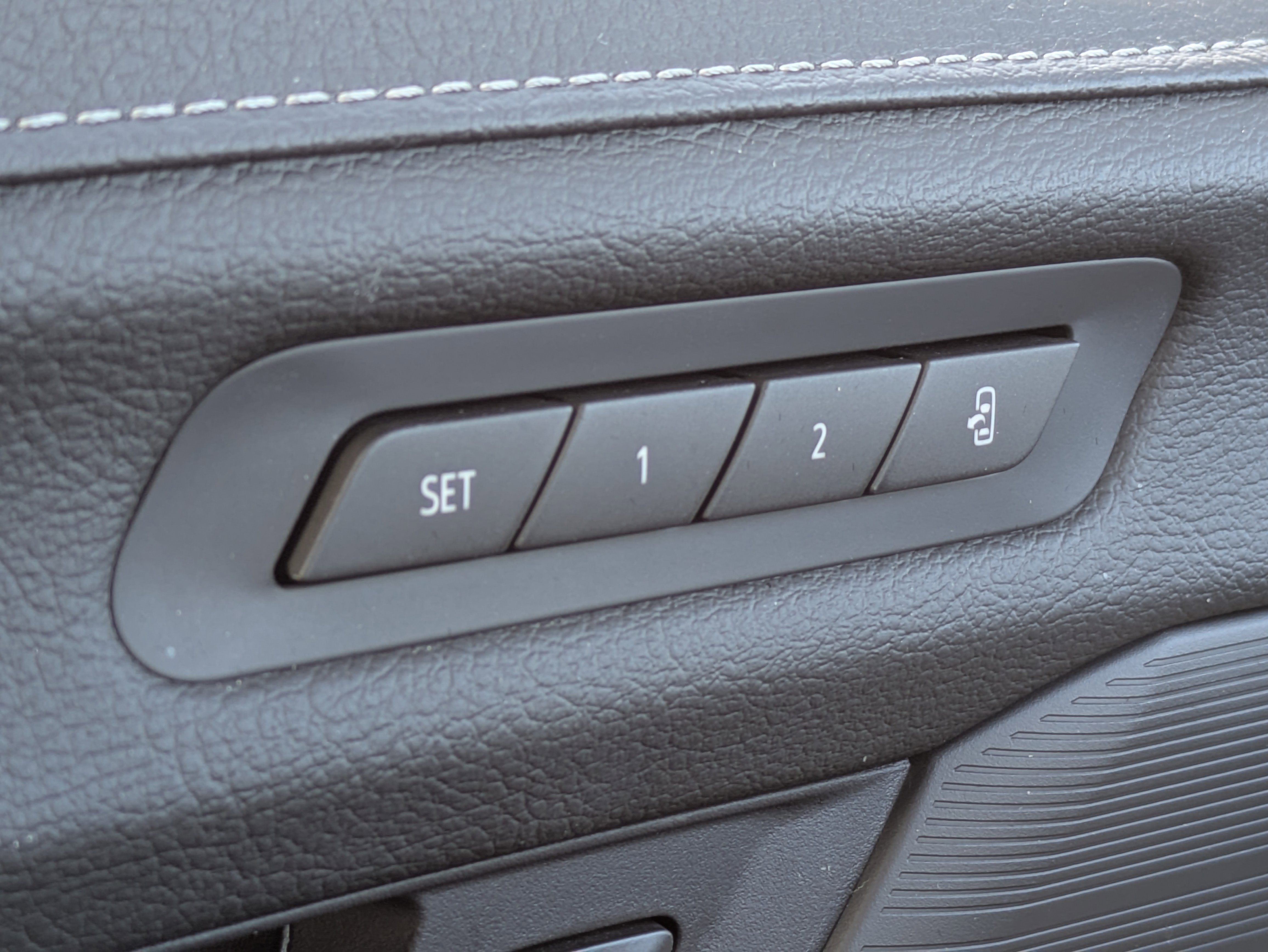 Certified 2026 Cadillac CT4 Premium Luxury image 20