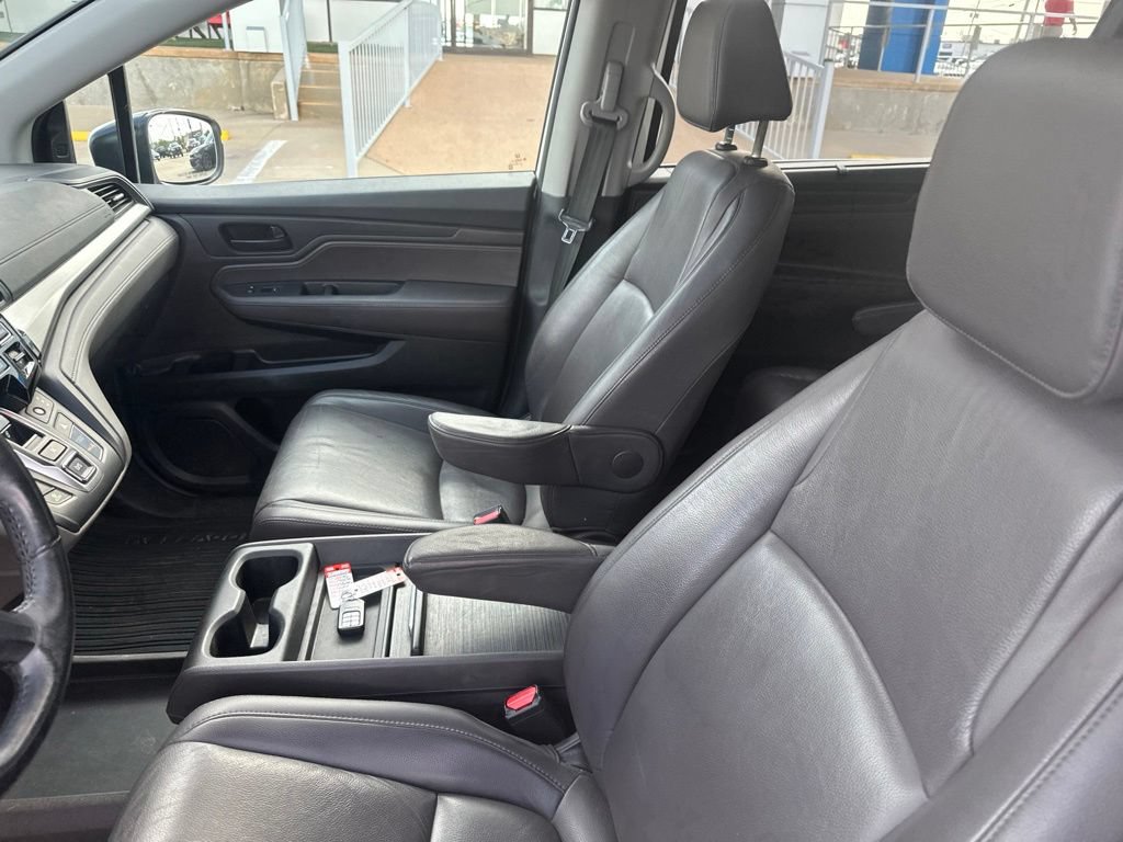 Used 2018 Honda Odyssey EX-L image 2