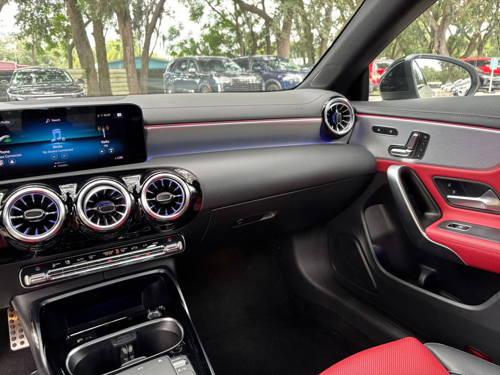Used 2022 Mercedes-Benz CLA 35 AMG 4MATIC image 33