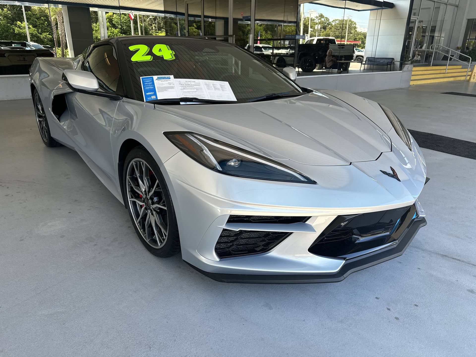 Used 2024 Chevrolet Corvette Stingray Premium Conv w/ Battery Protection Package RWD image 10