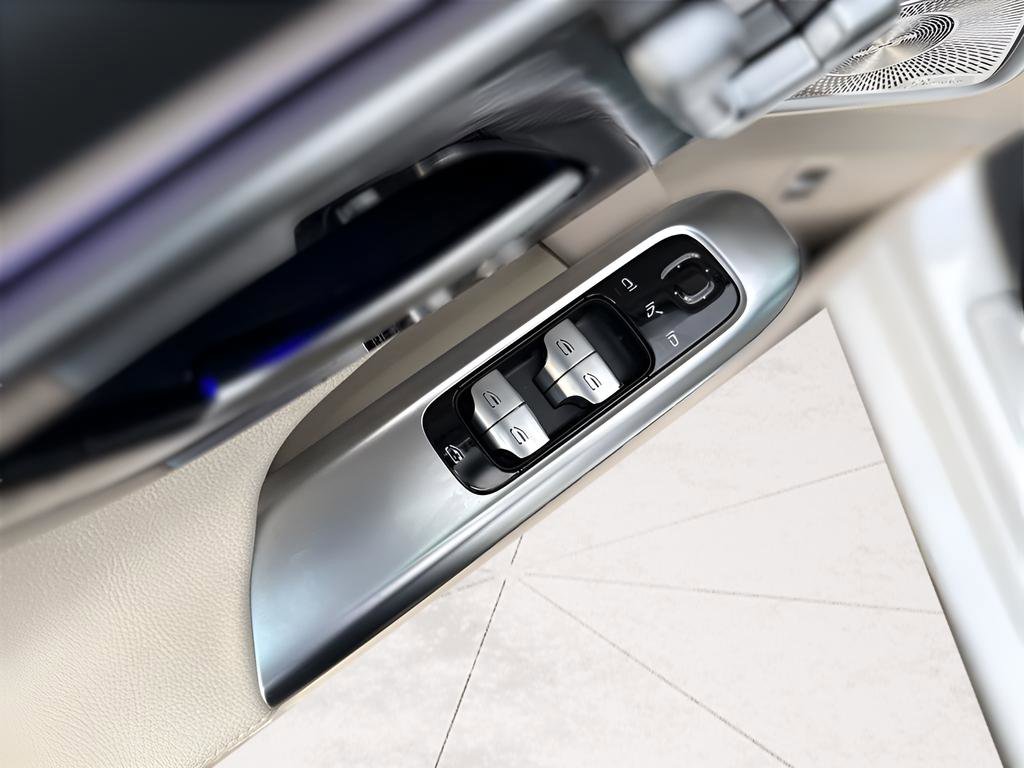 New 2026 Mercedes-Benz C 300 4MATIC Sedan image 13