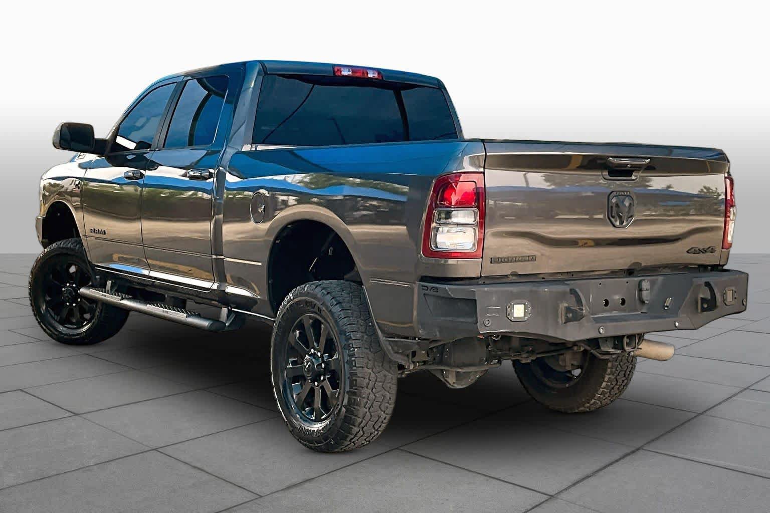 Used 2021 RAM 2500 Big Horn w/ Night Edition AWD/4WD image 12