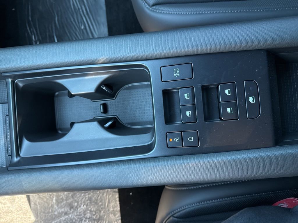 New 2025 Hyundai Ioniq 6 Limited image 31