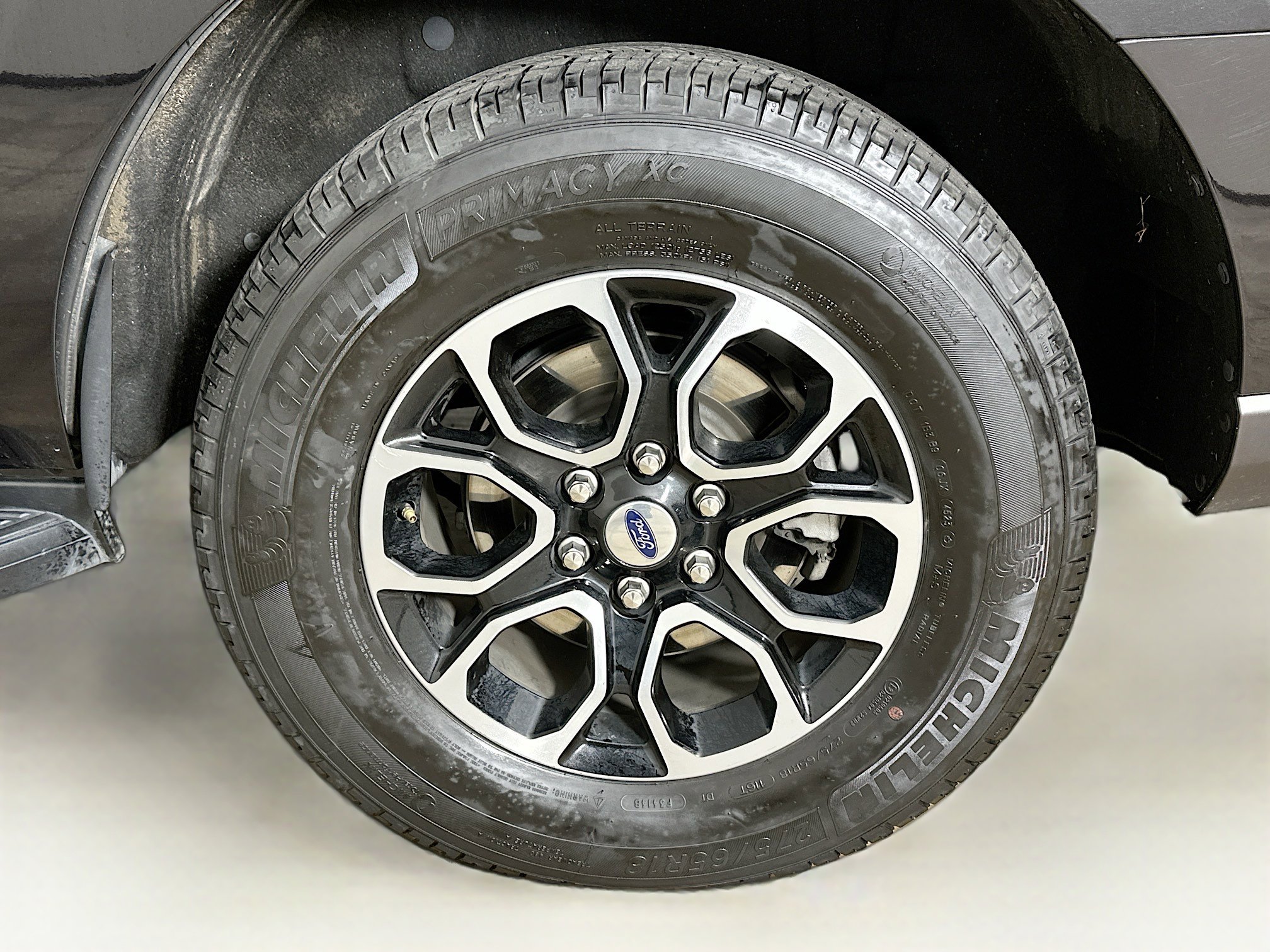 Used 2024 Ford Expedition XLT image 11