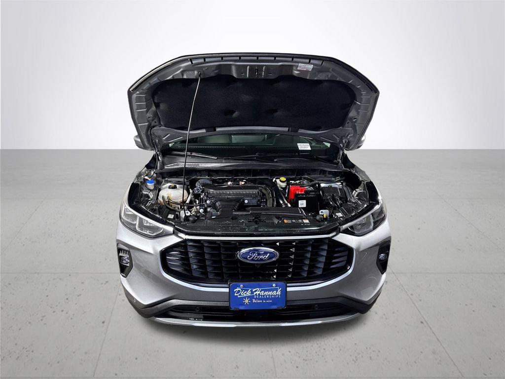 Used 2024 Ford Escape Platinum AWD/4WD image 22