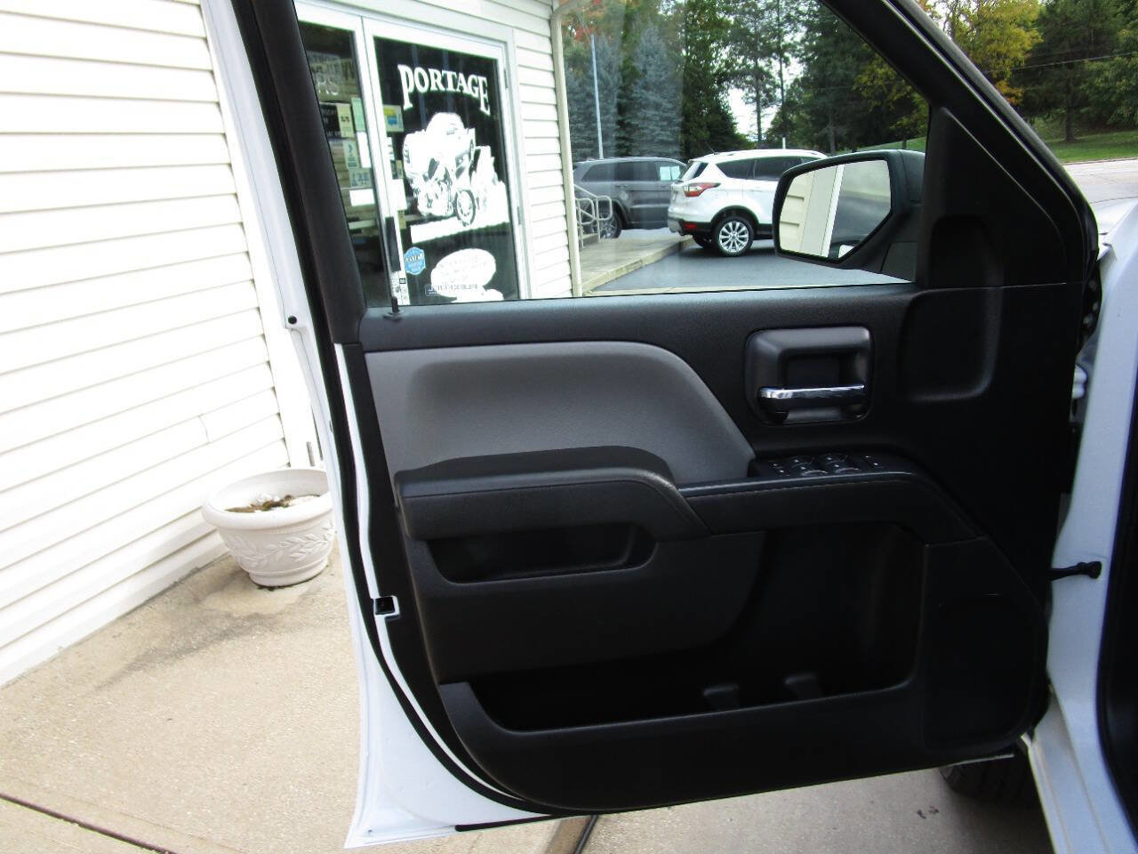 Used 2019 Chevrolet Silverado 2500 W/T image 21