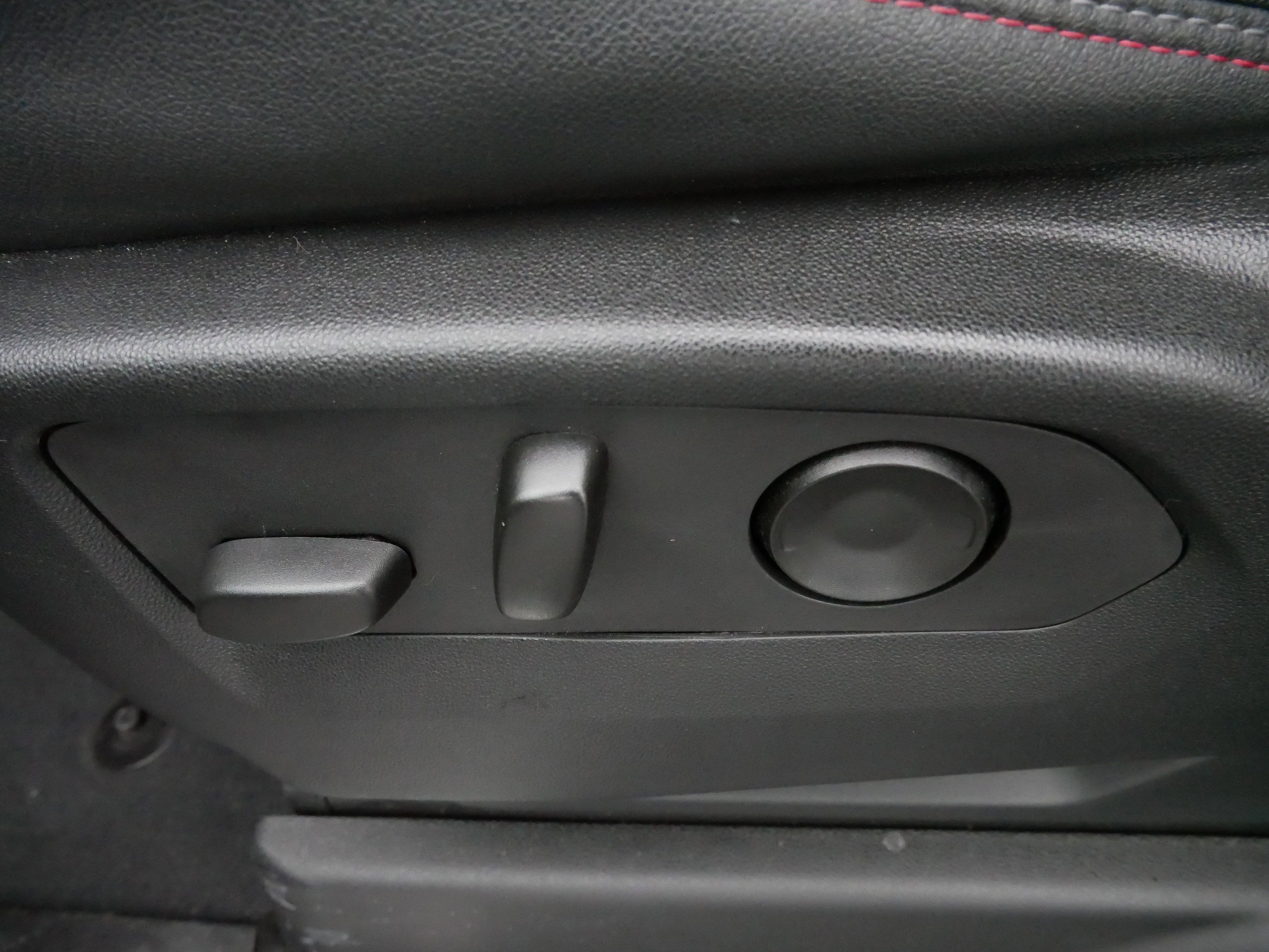 Used 2024 Chevrolet Tahoe RST w/ RST Performance Edition image 20