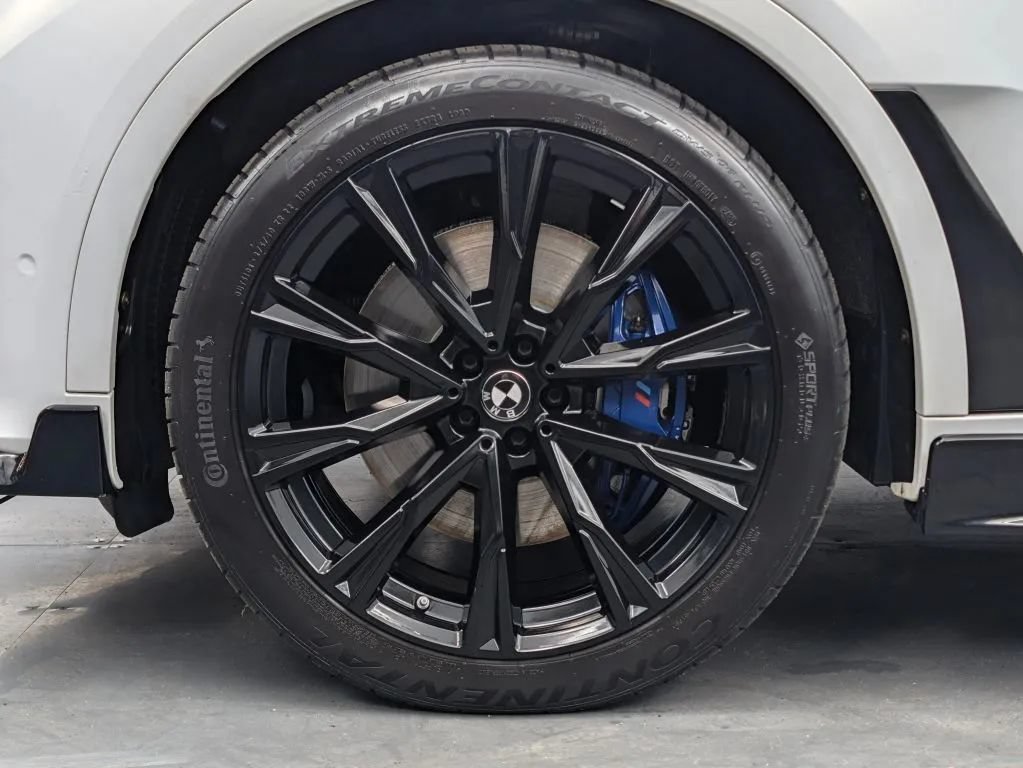 Used 2020 BMW X7 M50i w/ Executive Package AWD/4WD image 11