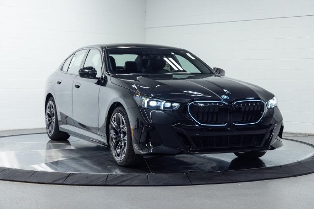New 2027 BMW 550e xDrive w/ Executive Package AWD/4WD image 5