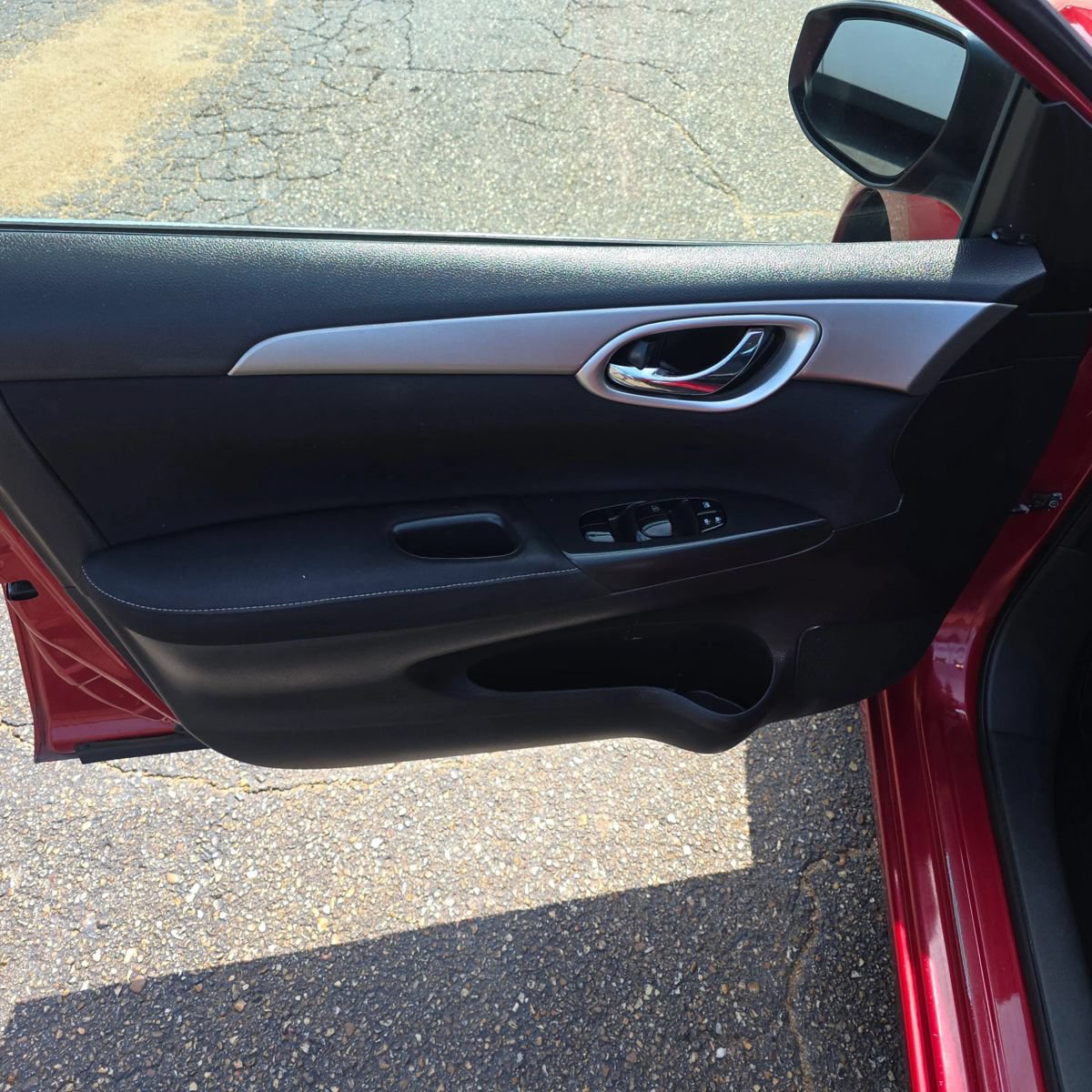 Used 2014 Nissan Sentra SV w/ SV Driver Package FWD image 21