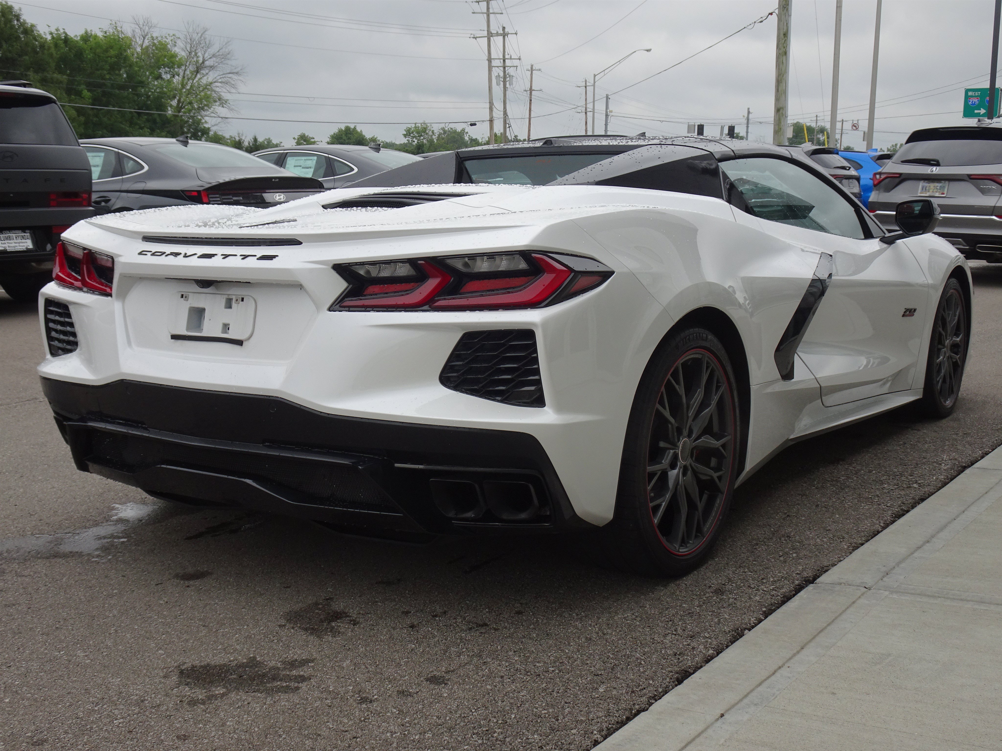 Used 2023 Chevrolet Corvette Stingray Premium Conv RWD image 4