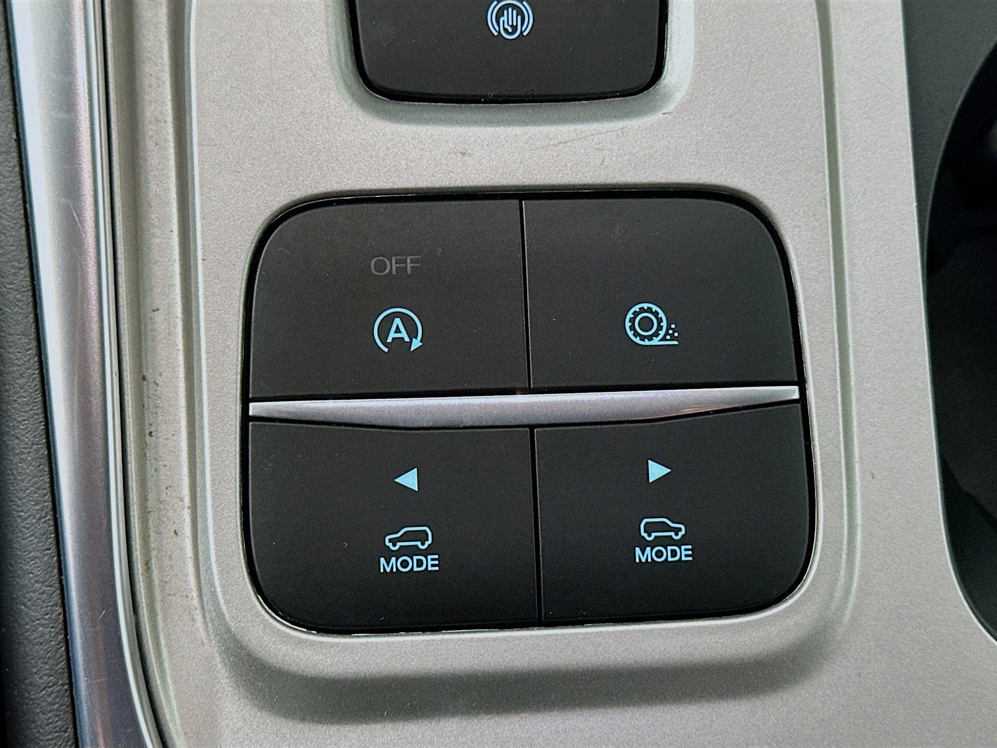 Used 2024 Ford Explorer Limited image 26