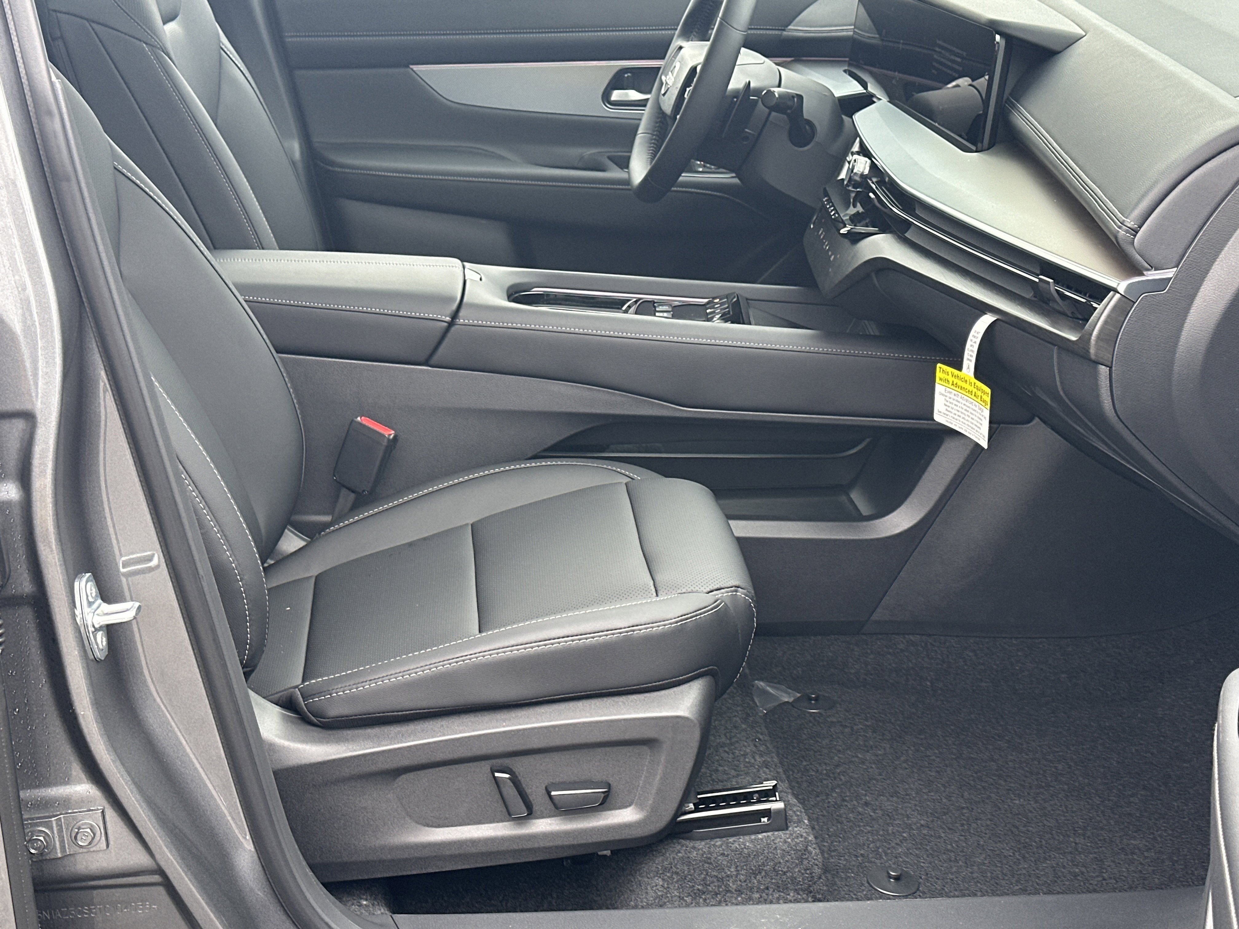 New 2026 Nissan Murano SL image 13