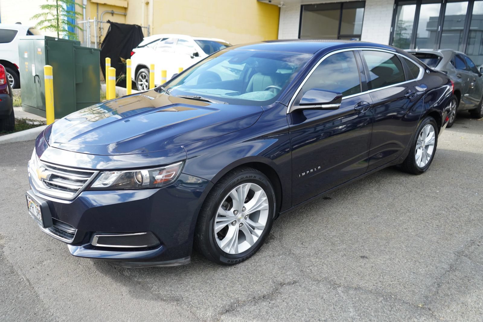Used 2015 Chevrolet Impala LT w/ Convenience Package FWD image 5