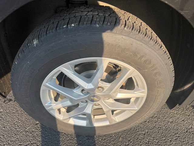 Used 2024 Chevrolet Equinox LT w/ LPO, Floor Liner Package FWD image 28