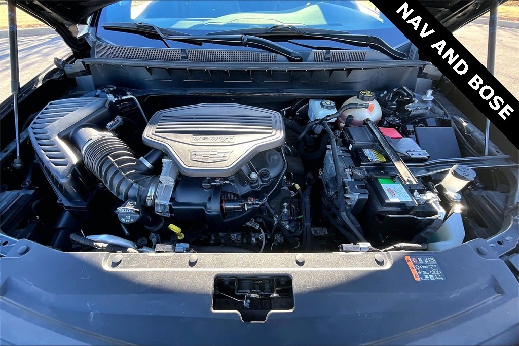 Used 2023 Cadillac XT6 Premium Luxury image 9